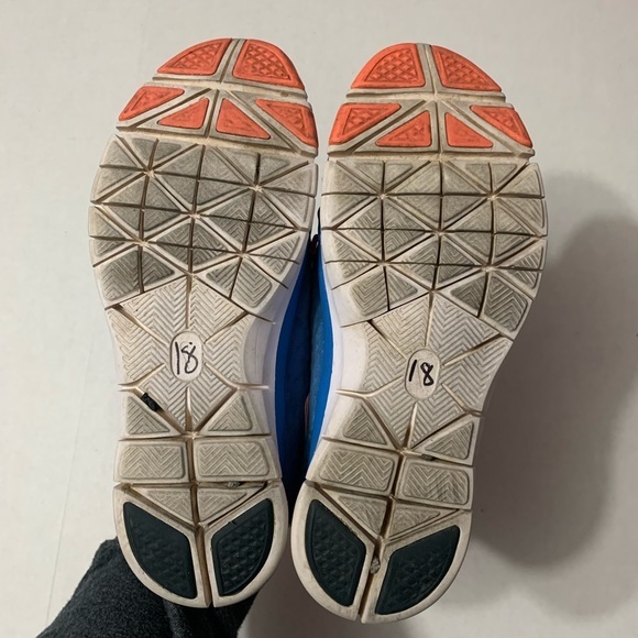 Nike Women's Blue and Coral Free Tr Fit 3, Women’s Size 8 - Picture 4 of 5